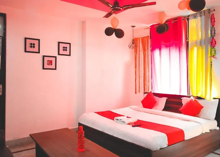 Hotel Royal Inn - Rohini Sec 16
